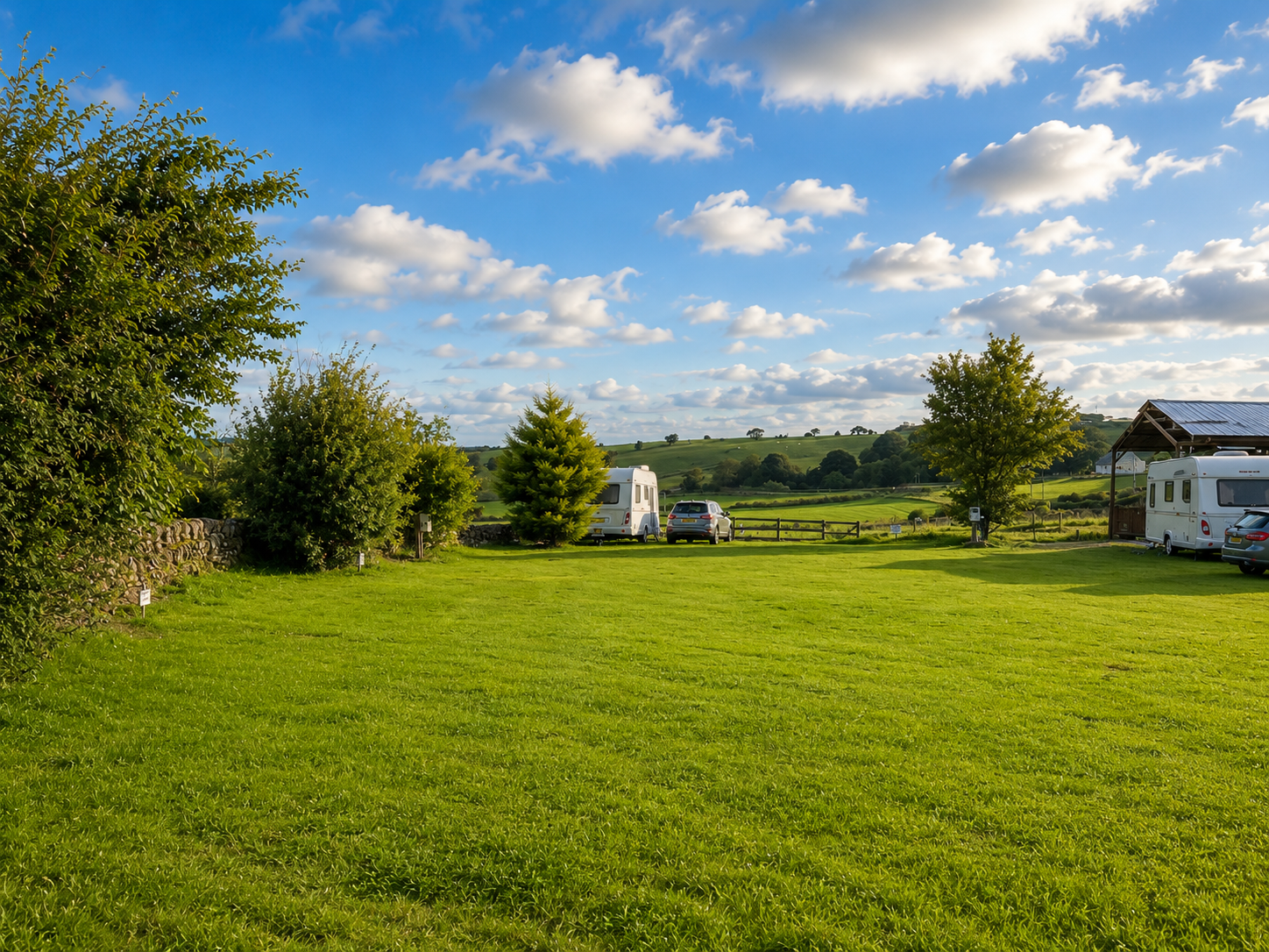 Caravans and countryside views at Collierhall Farm